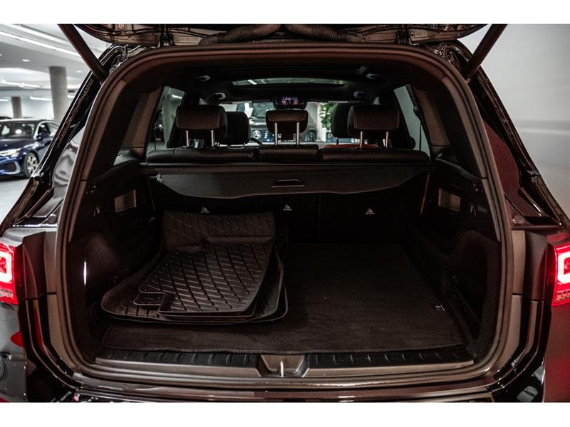 mercedes-benz GLB250 2023 - 10