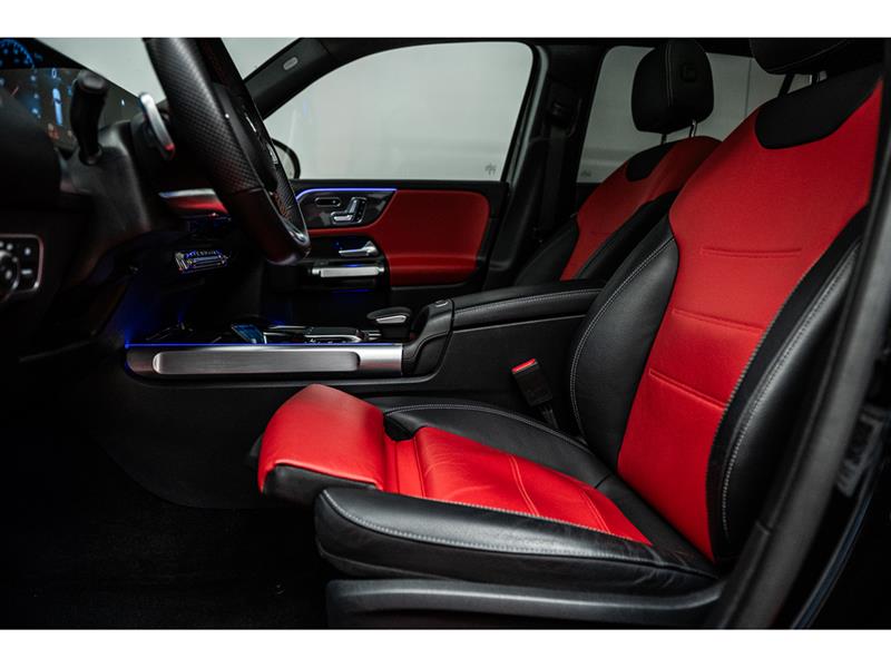 mercedes-benz GLB250 2023 - 13