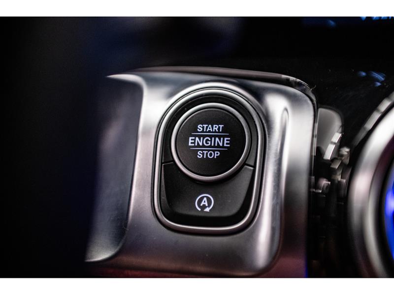 mercedes-benz GLB250 2023 - 18