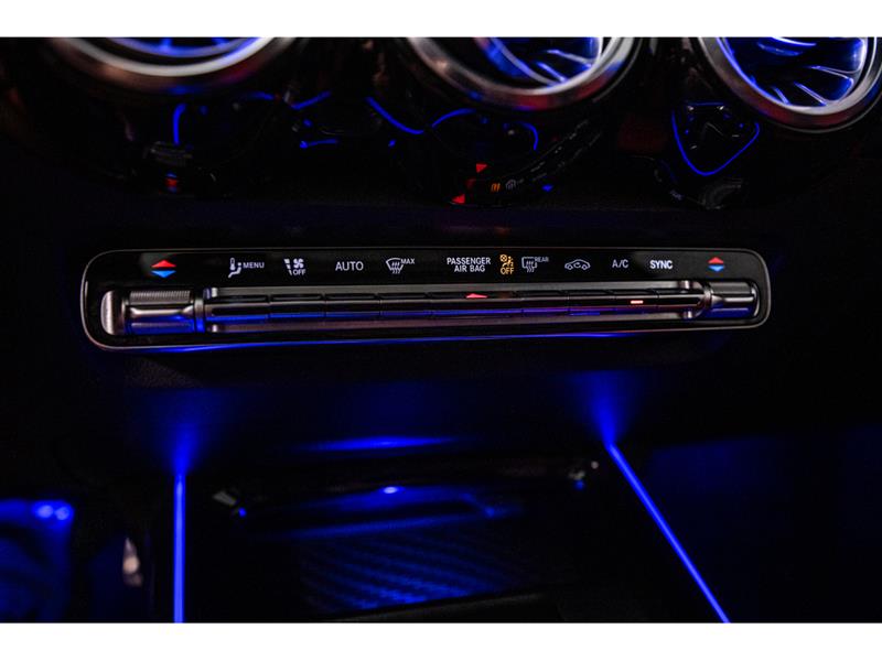 mercedes-benz GLB250 2023 - 22