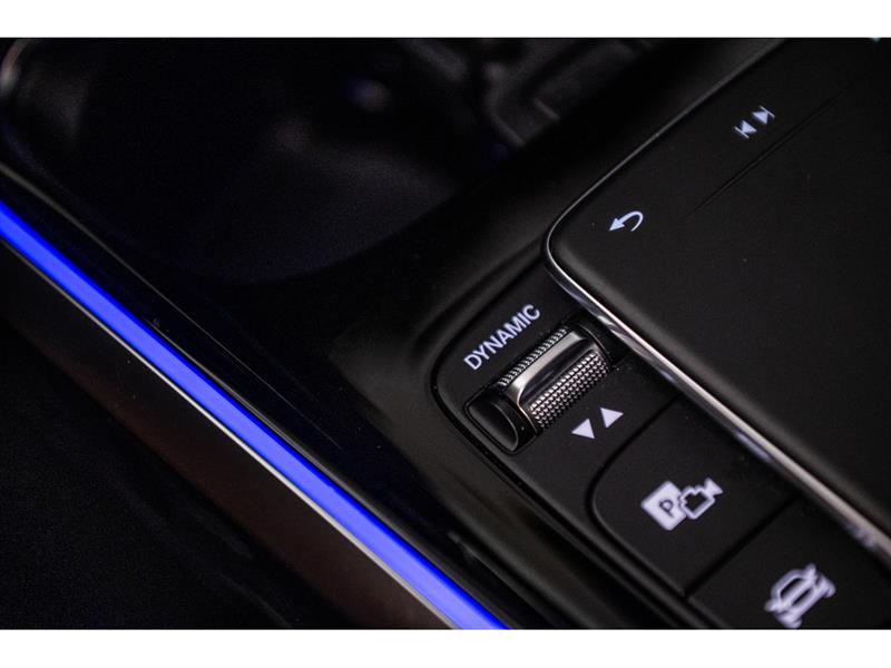 mercedes-benz GLB250 2023 - 25
