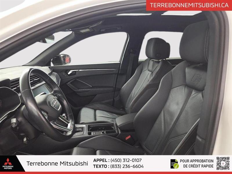audi Q3 2021 - 10