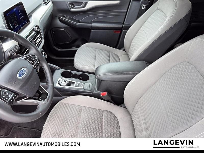 ford Escape 2022 - 16