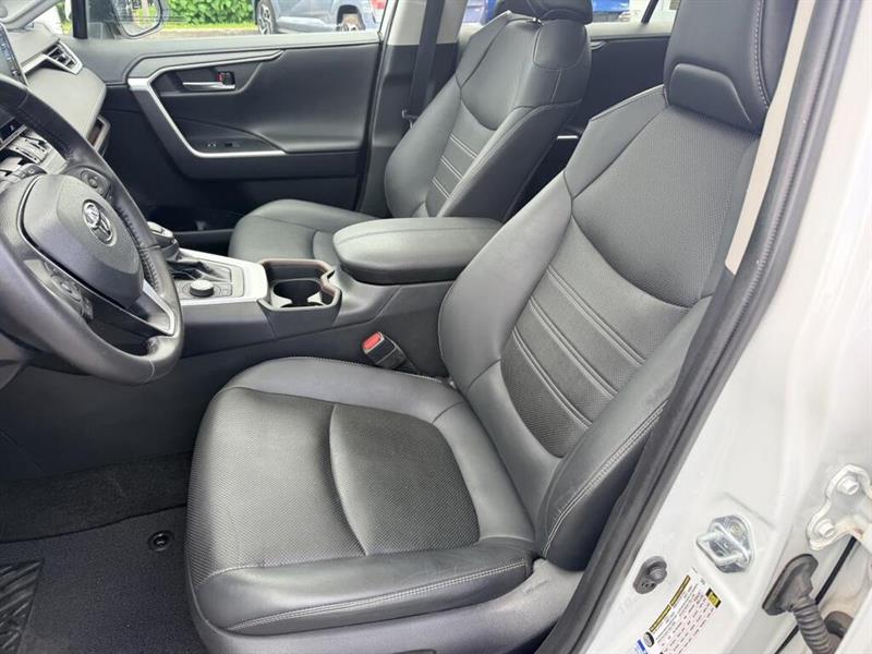 toyota RAV4 2021 - 10
