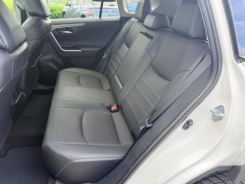 toyota RAV4 2021 - 13