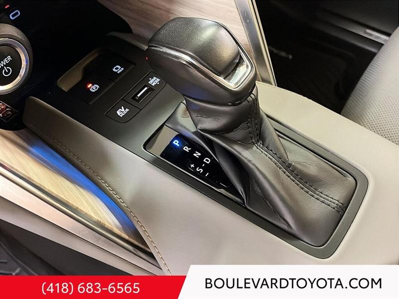 toyota Venza 2023 - 18