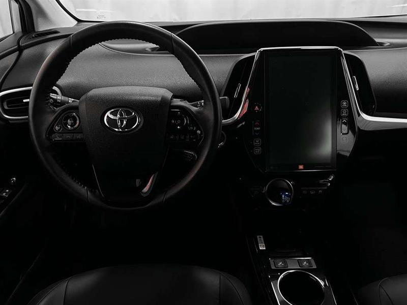 toyota Prius Prime 2022 - 17