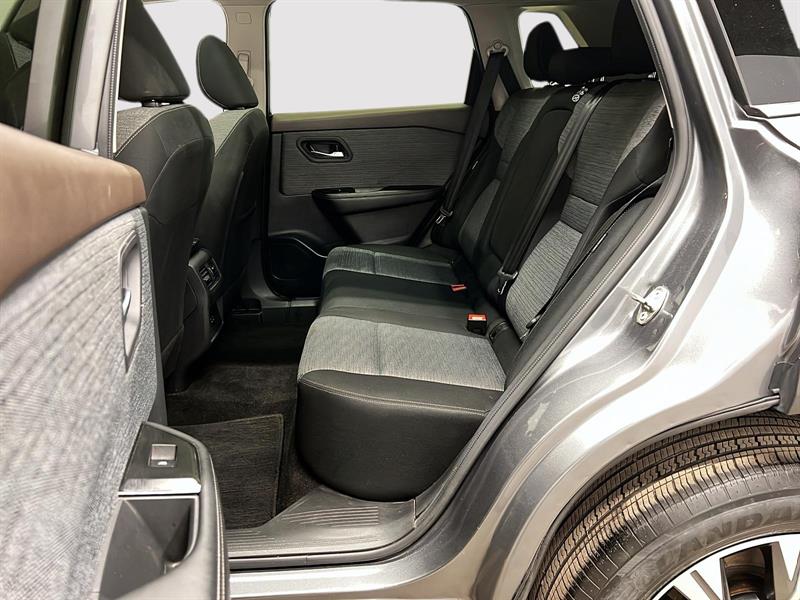 nissan Rogue 2023 - 9