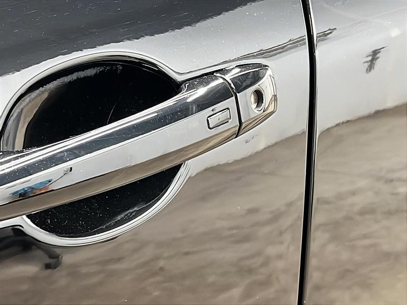 nissan Rogue 2023 - 25