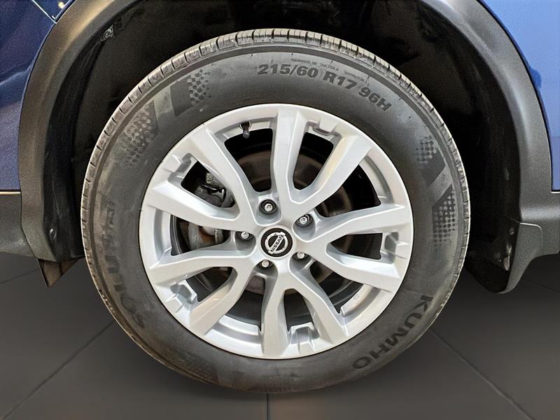 nissan Qashqai 2023 - 25