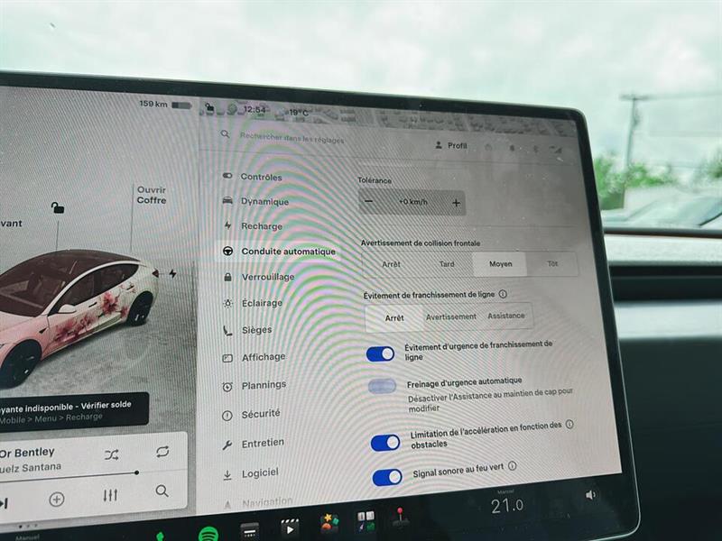 tesla Model 3 2024 - 35