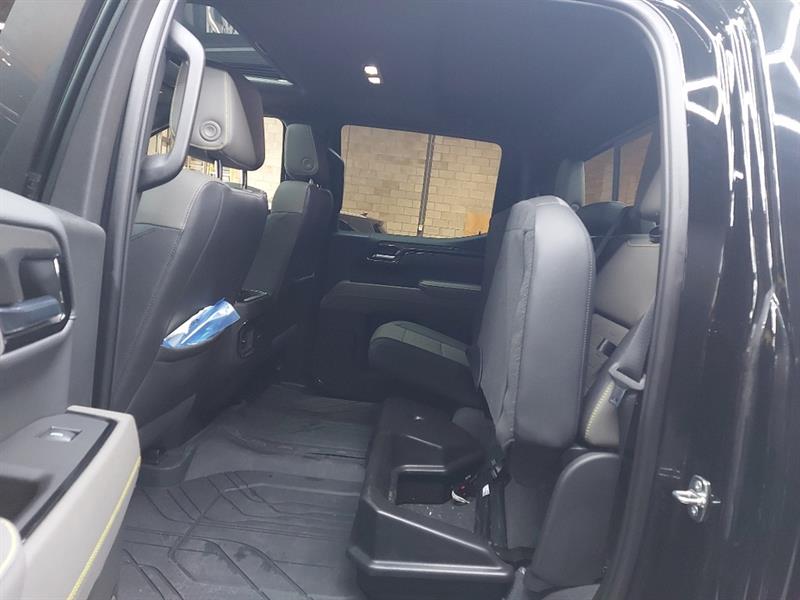 chevrolet Silverado 1500 2023 - 11