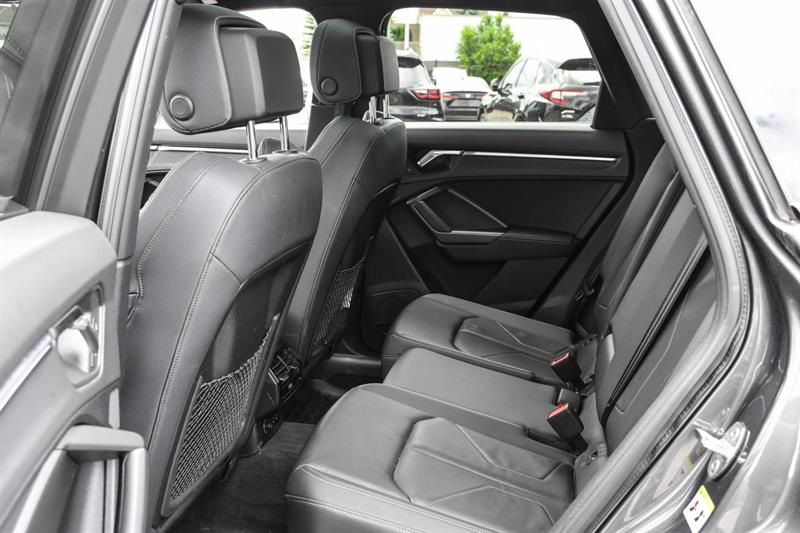 audi Q3 2024 - 12