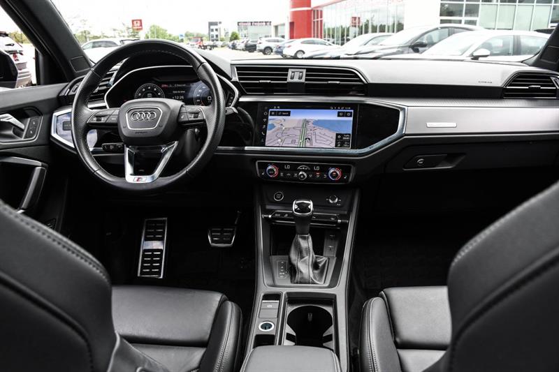 audi Q3 2024 - 13