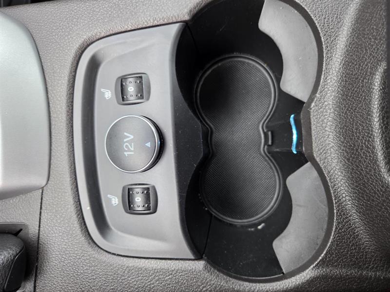 ford Focus 2013 - 21