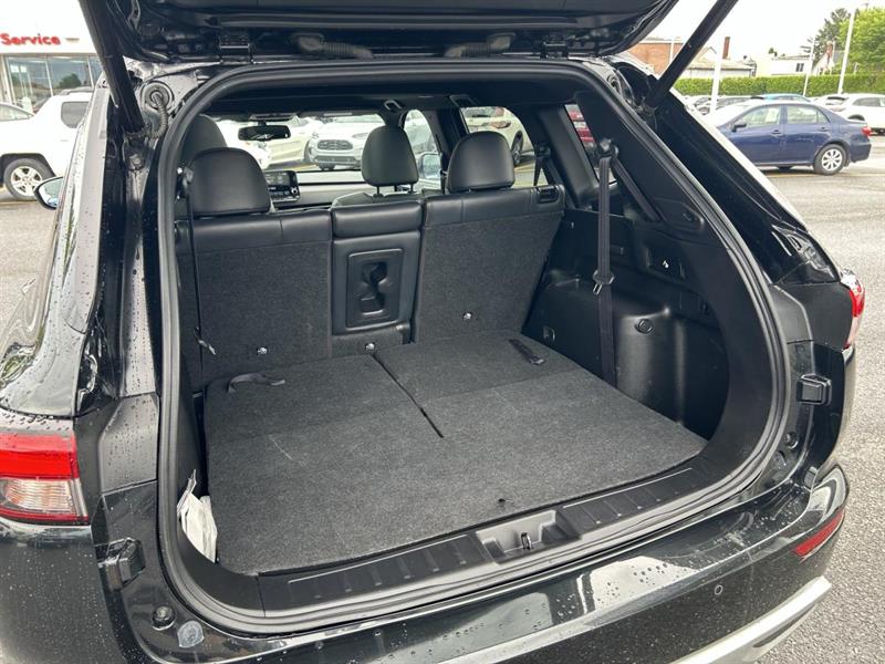 mitsubishi Outlander 2023 - 15