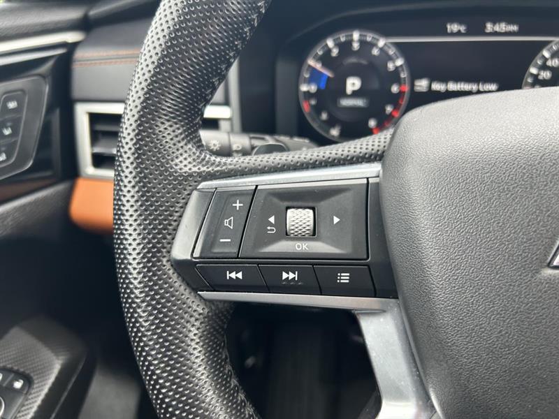 mitsubishi Outlander 2023 - 21