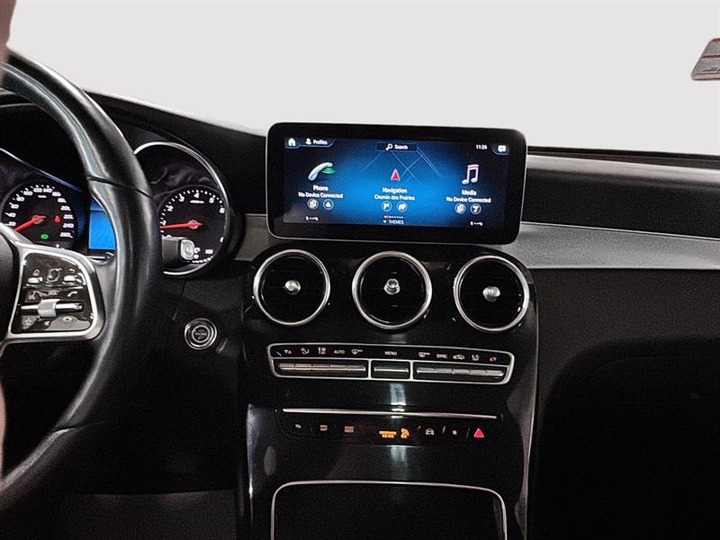 mercedes-benz GLC 2022 - 19