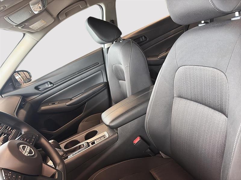 nissan Altima 2025 - 10