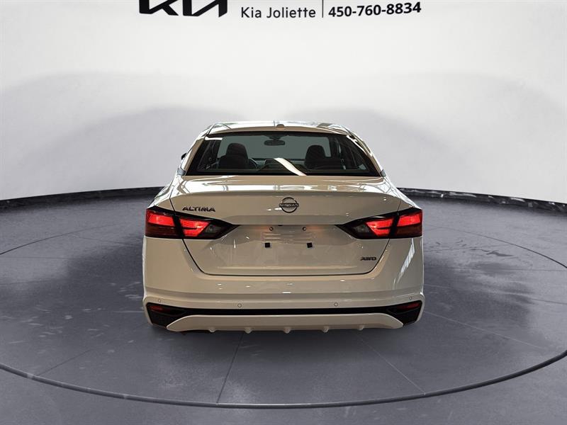 nissan Altima 2025 - 6