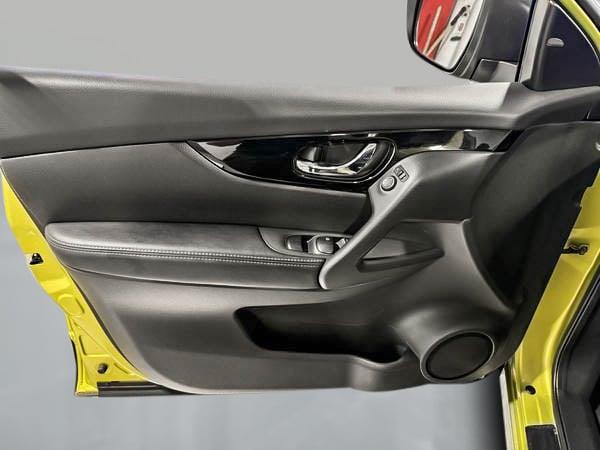 nissan Qashqai 2020 - 12