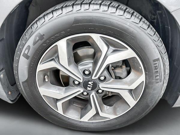 kia Forte 2020 - 8