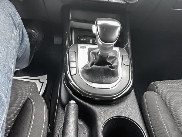 kia Forte 2020 - 19