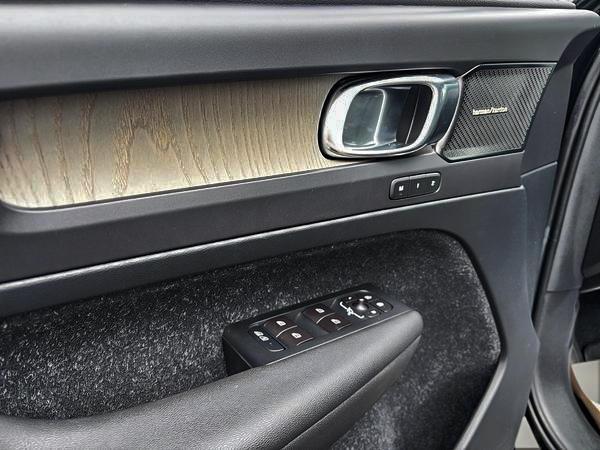 volvo XC40 2020 - 9