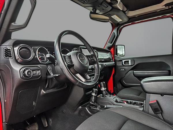 jeep Wrangler 2022 - 13