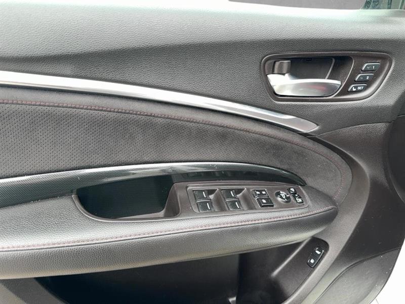acura MDX 2019 - 11