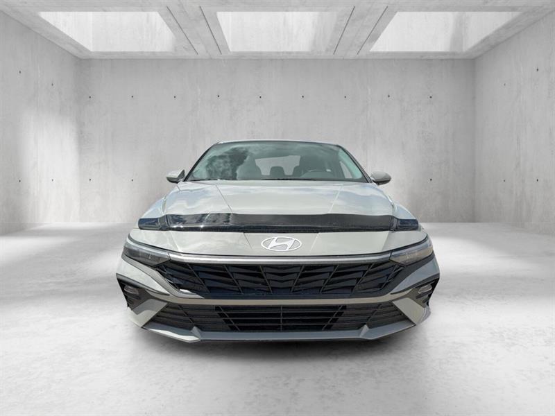 hyundai Elantra 2025