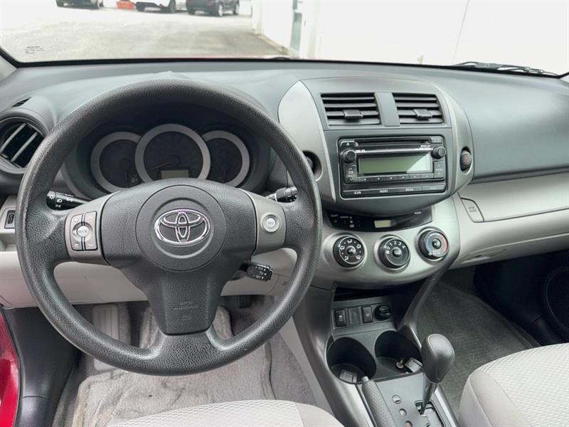 toyota RAV4 2012 - 9