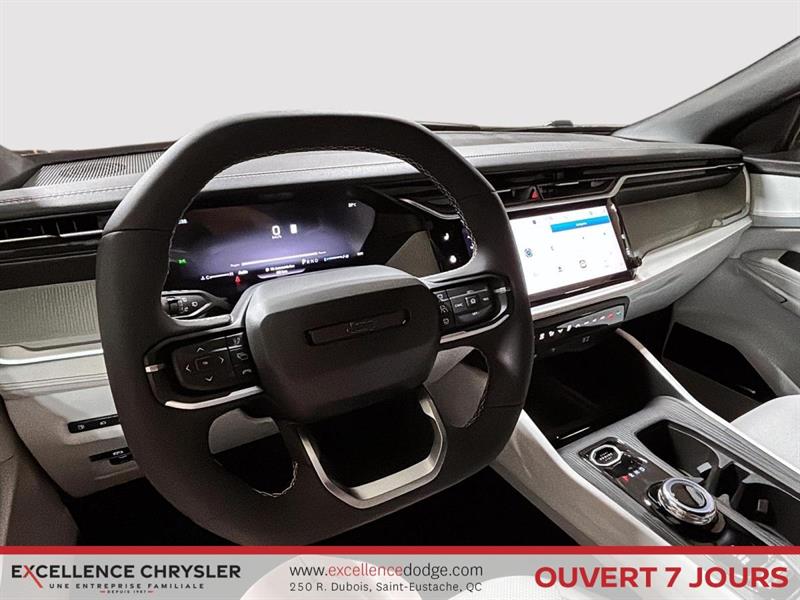 jeep Cherokee 2026 - 14
