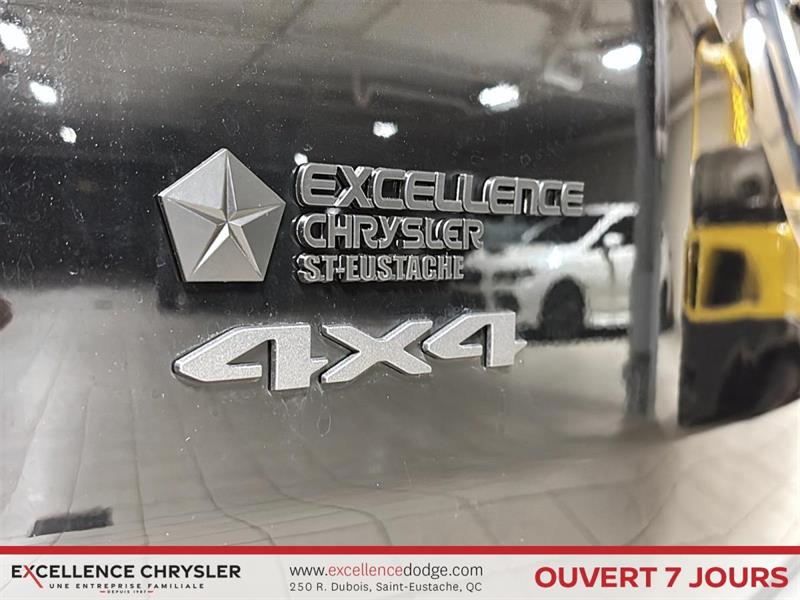 jeep Cherokee 2026 - 16