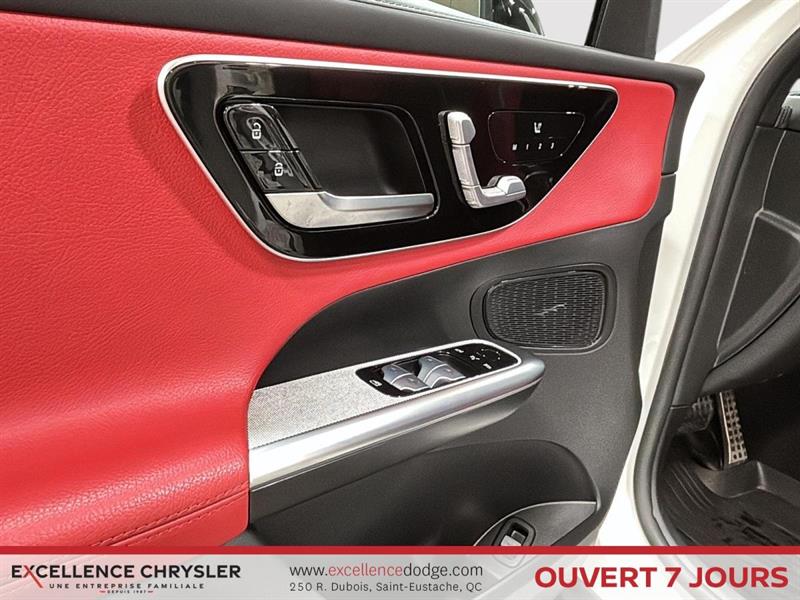mercedes-benz GLC 2023 - 13