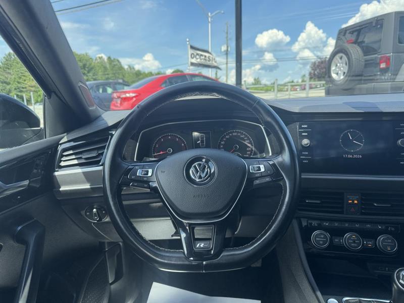 volkswagen Jetta 2021 - 17