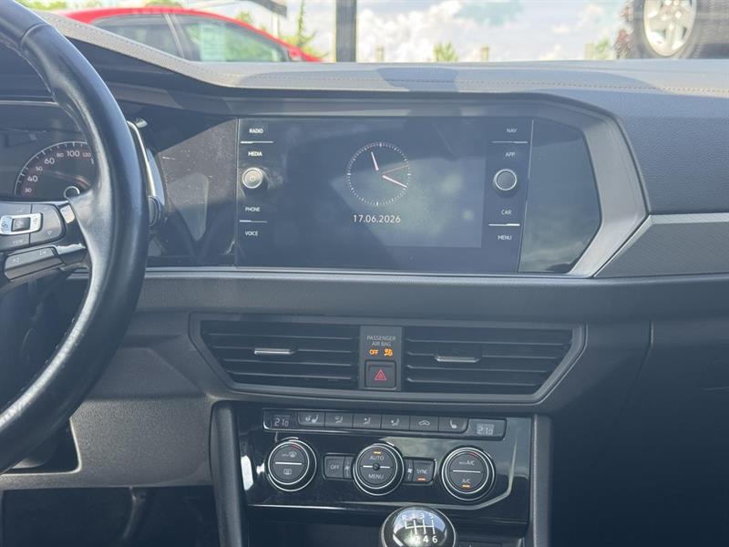 volkswagen Jetta 2021 - 21