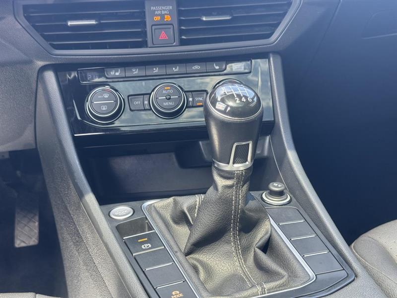 volkswagen Jetta 2021 - 22