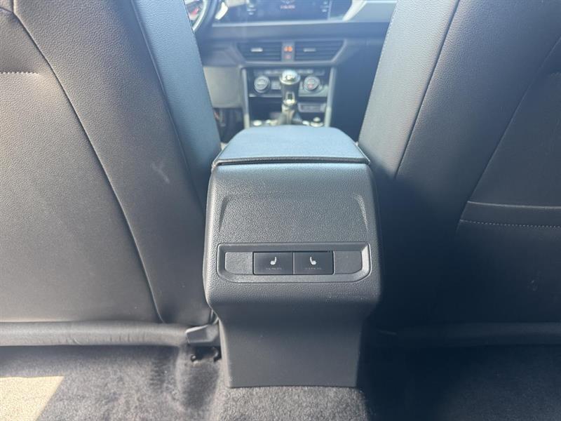 volkswagen Jetta 2021 - 25