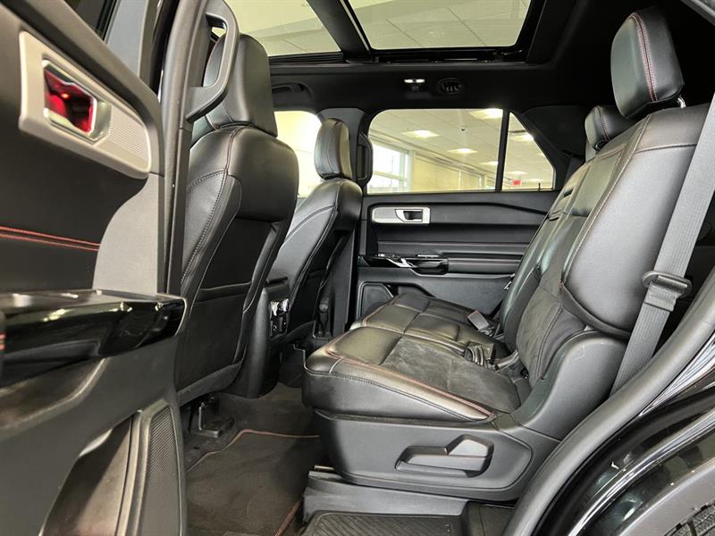 ford Explorer 2022 - 12
