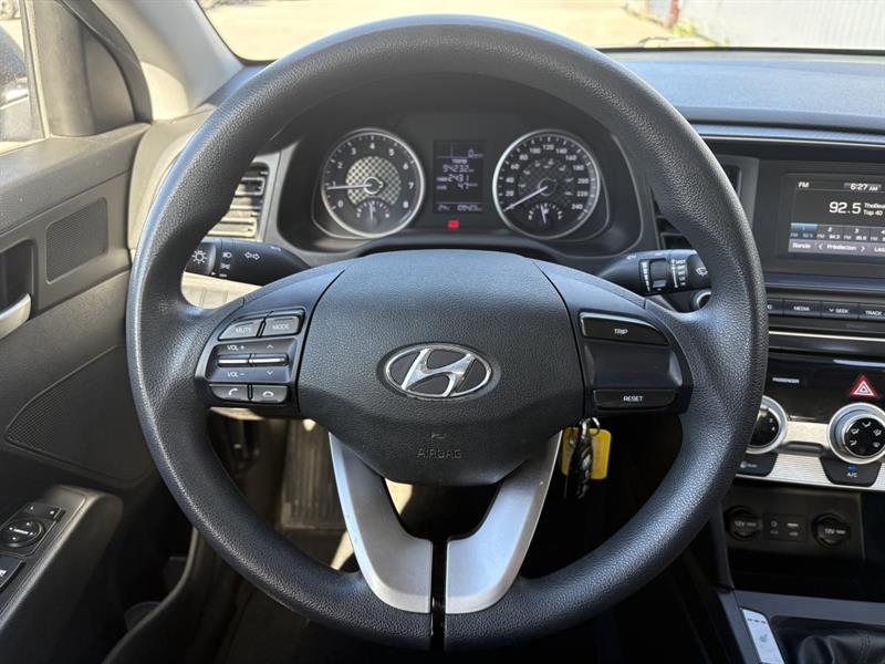 hyundai Elantra 2020 - 15