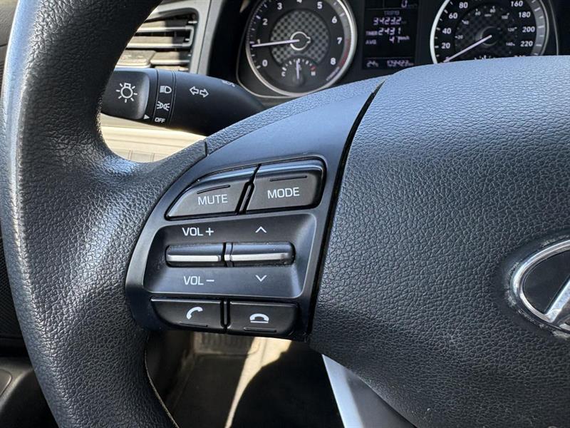 hyundai Elantra 2020 - 16