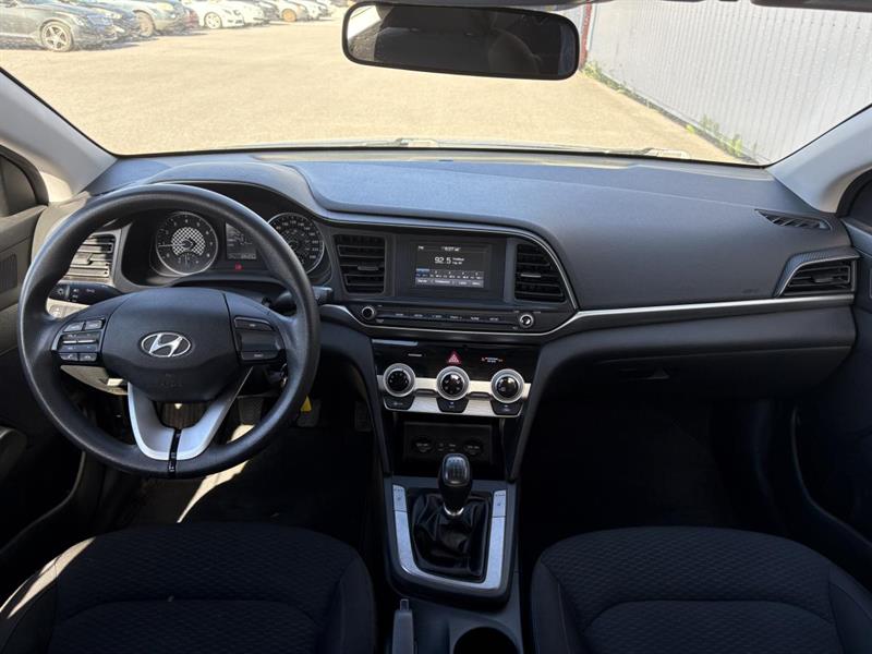 hyundai Elantra 2020 - 19