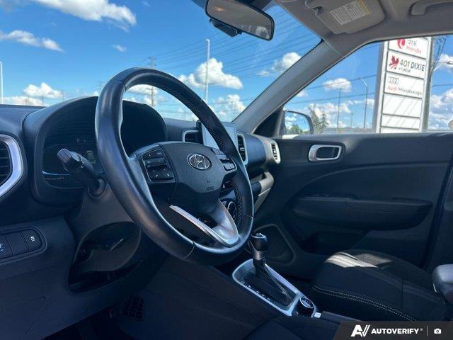 hyundai Venue 2023 - 16