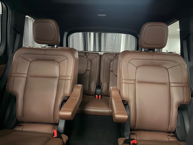 lincoln Aviator 2026 - 23