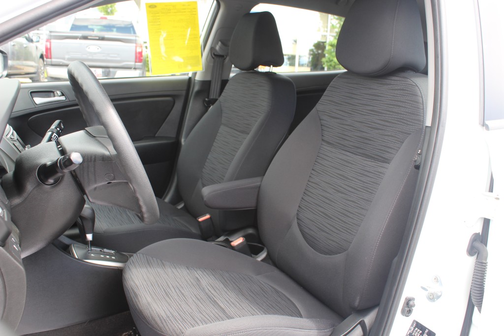 hyundai Accent 2016 - 10