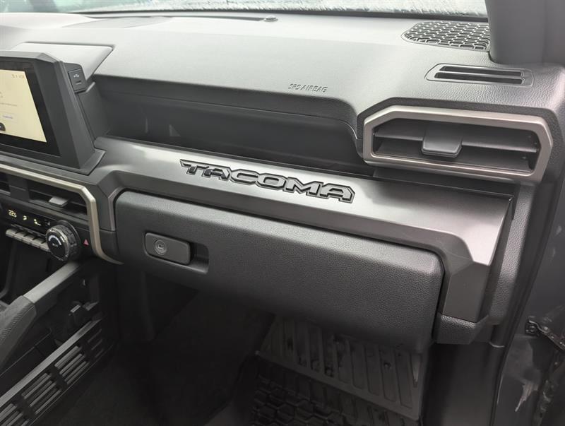 toyota Tacoma 2026 - 12