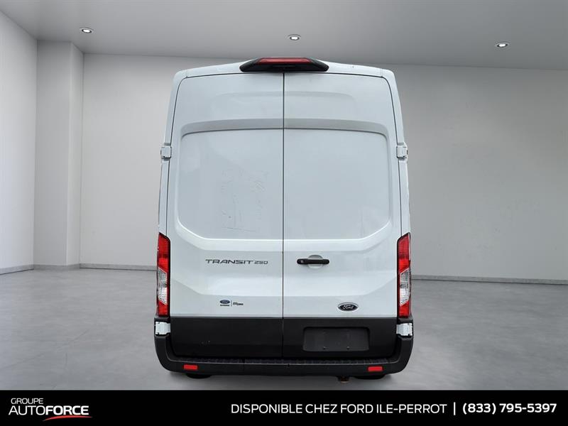 ford Transit Cargo Van 2023 - 3