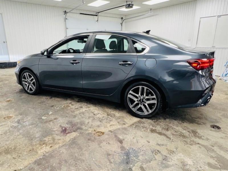 kia Forte 2023 - 10