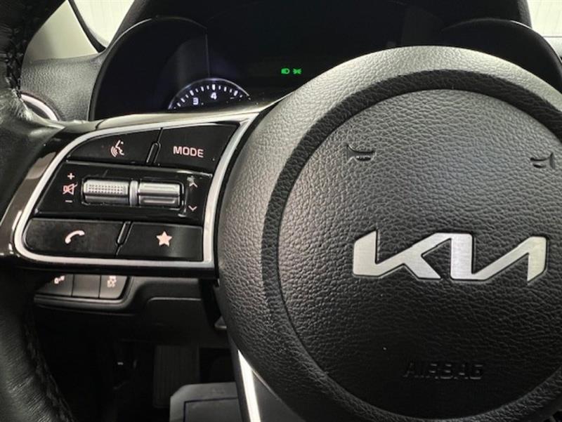 kia Forte 2023 - 16
